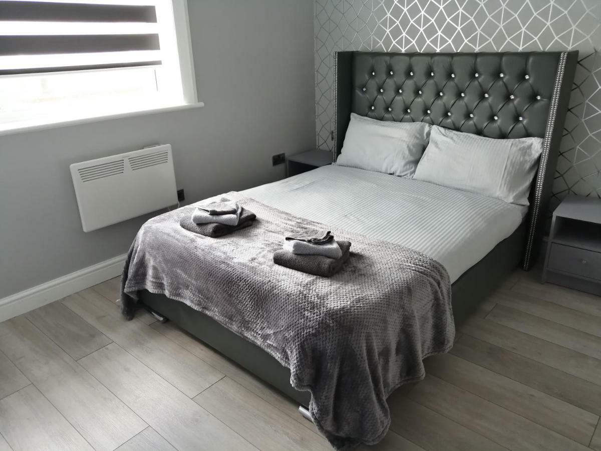 סקאנת'ורפ Encore Rooms מראה חיצוני תמונה
