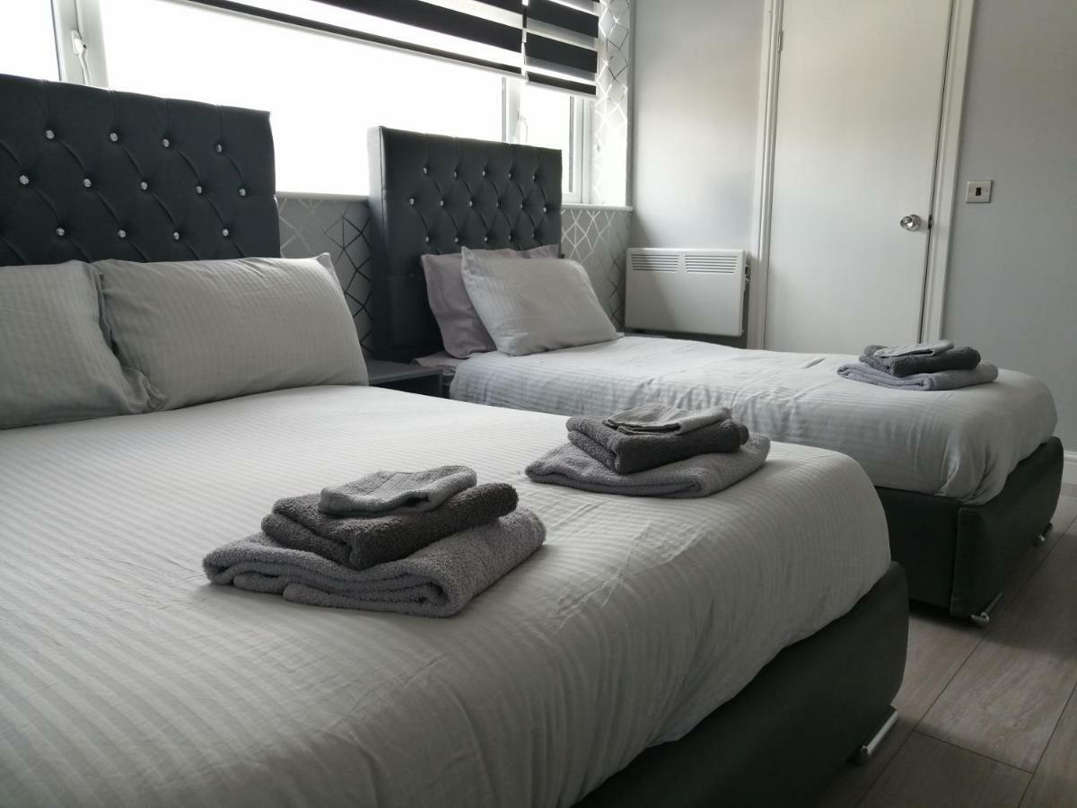 סקאנת'ורפ Encore Rooms מראה חיצוני תמונה